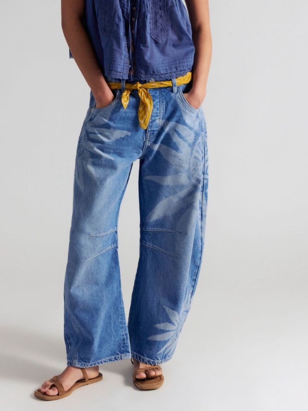 NWT Free People Good Luck Printed Barrel Jeans, 28 S (Short)